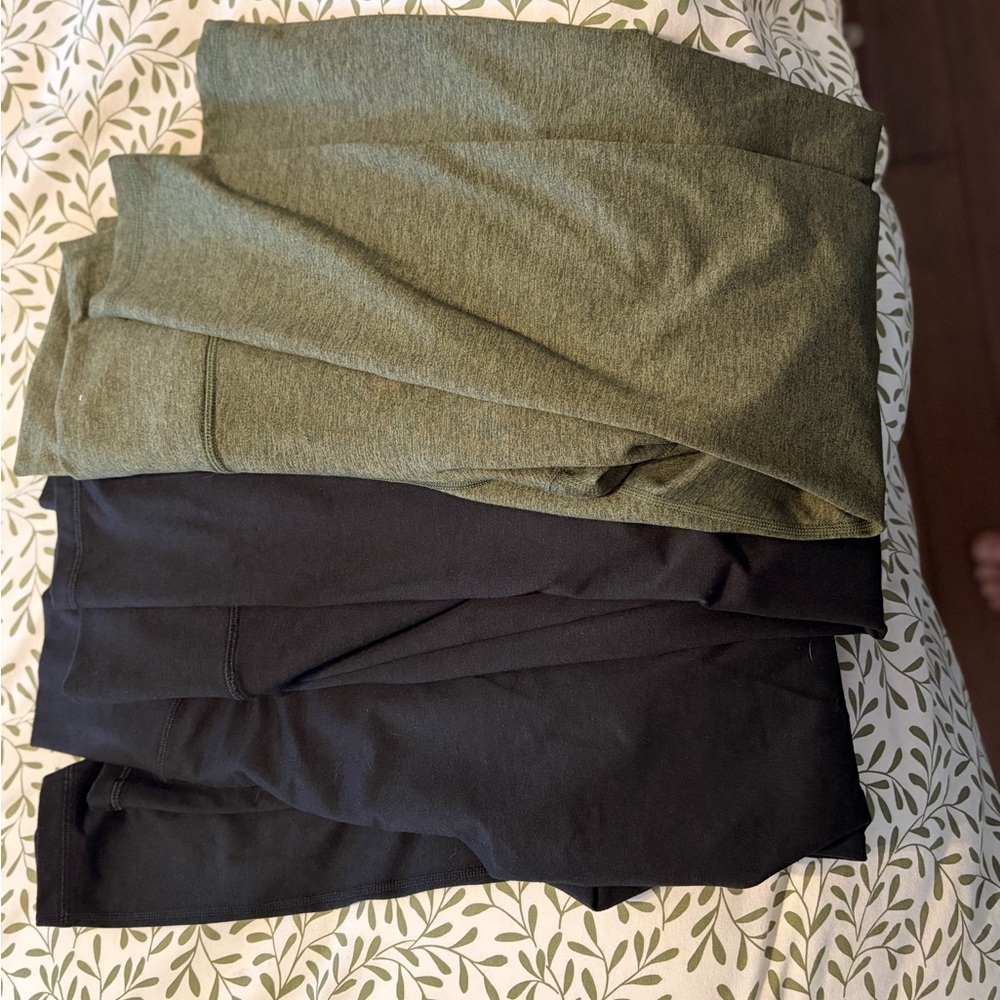 Old Navy Green (1) and Black (2) Leggings